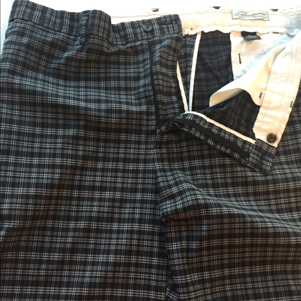 Men's Greg Norman Plaid Athletic Shorts Size 40